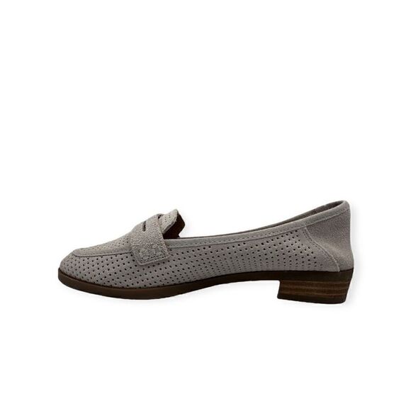 Lucky Brand Caylonp Suede Perforated Women Loafers Size 7.5 nwot beige - Picture 1 of 12
